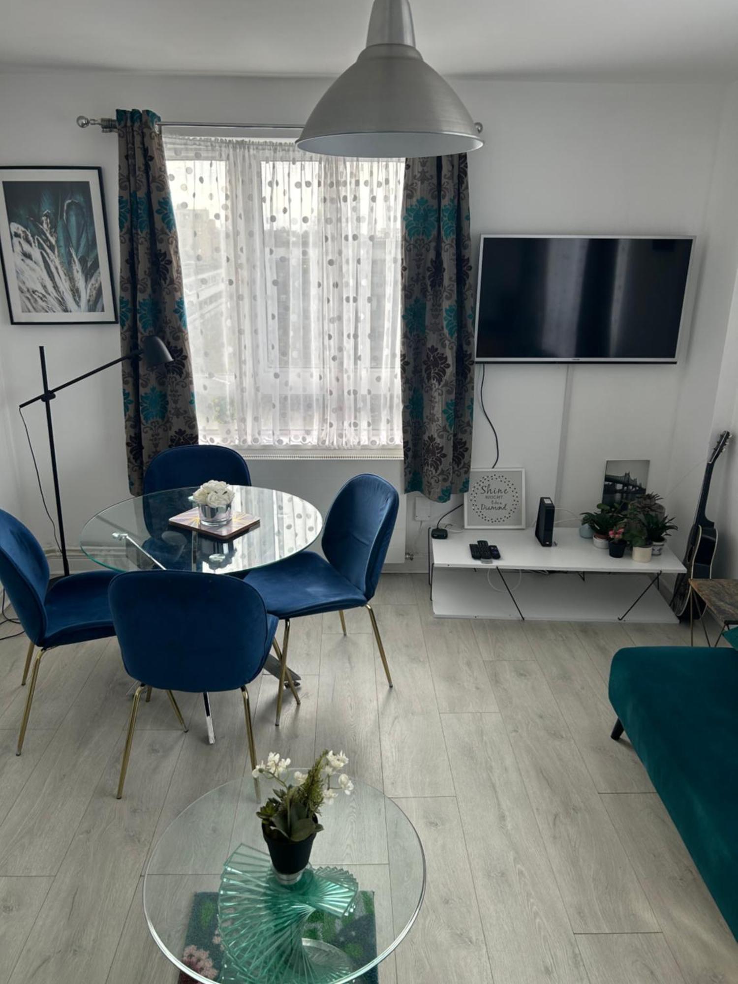 Cosy 2-Bedroom Flat In Finsbury Park, Modern, Convenient & Close To Central London! 外观 照片